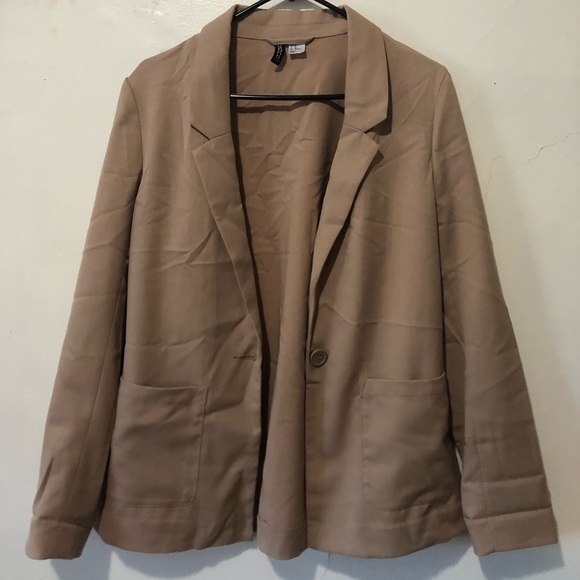 H&M blazer - Picture 1 of 3